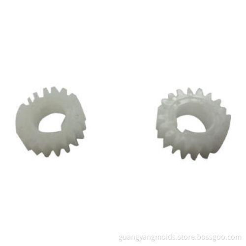 Small precision molding services of injection mold for product gear, with high-class technique